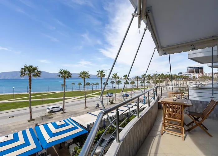 Azure Bliss Seaview Vlore-kean 公寓 *