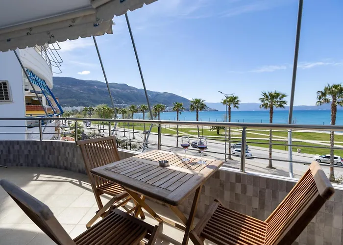 Azure Bliss Seaview Vlore-kean 公寓 *