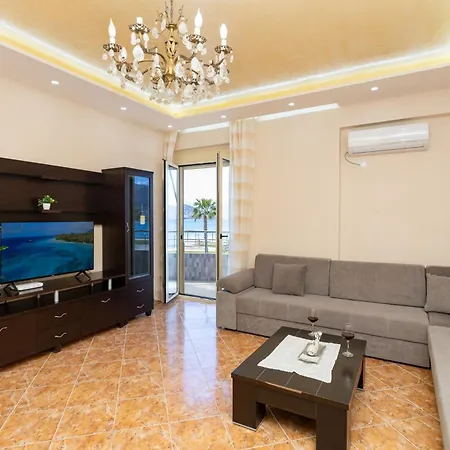 Azure Bliss Seaview Vlore-kean 아파트 Vlorë